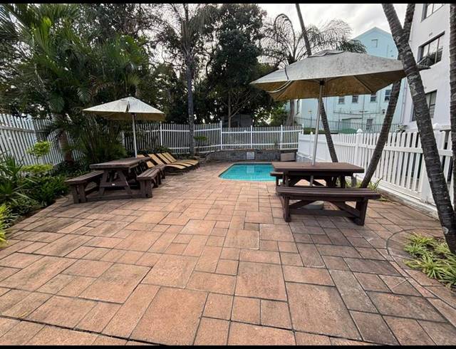 2 BEDROOM APARTMENT FOR SALE IN MARGATE BEACH